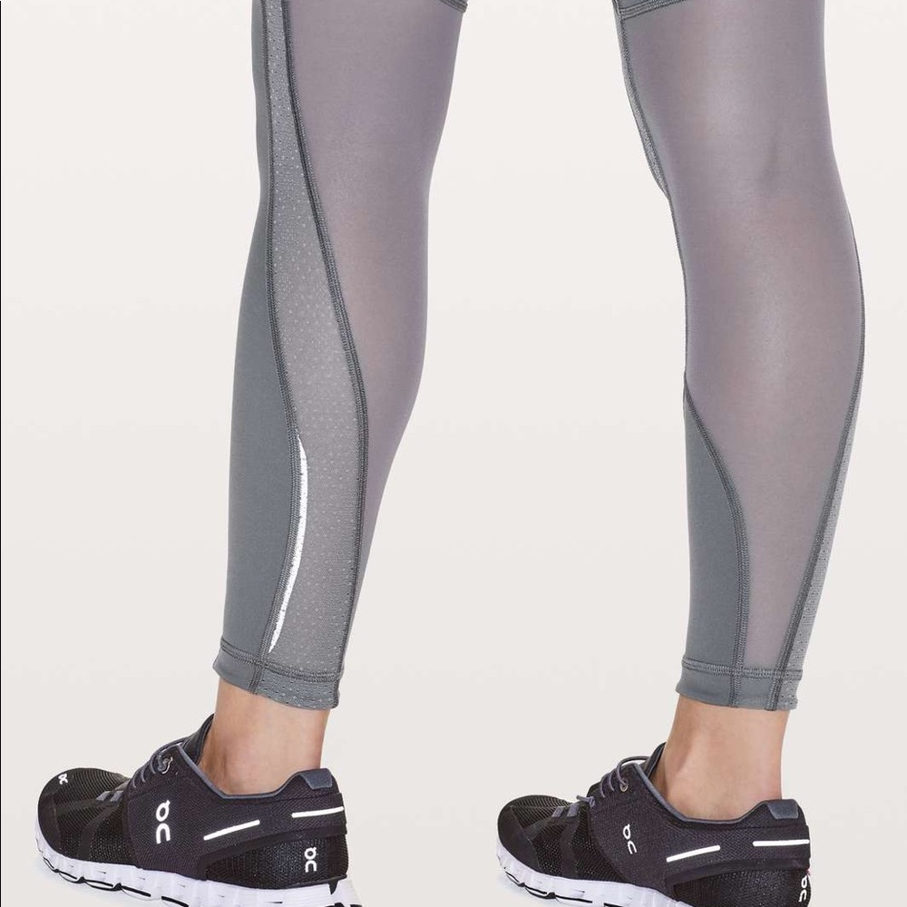 Lululemon Run Smoothly 7/8 Tight *25"